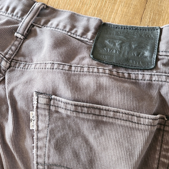 Levi's 513 white tab men's corduroy pants waist size 33 - Picture 4 of 7